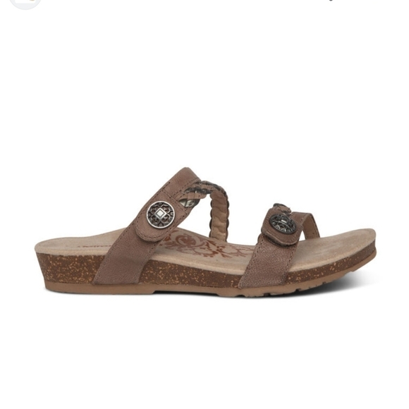 Aetrex Womens Braided Comfort Leather Wedge Sandals Slide  shoes sz 11 - Picture 1 of 14